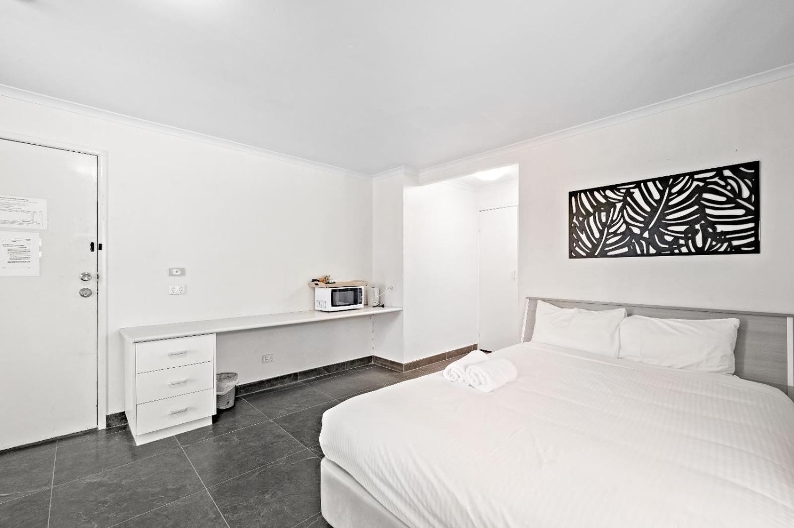 Gladstone Cbd Motel Bagian luar foto