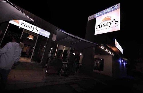 Gladstone Cbd Motel Bagian luar foto