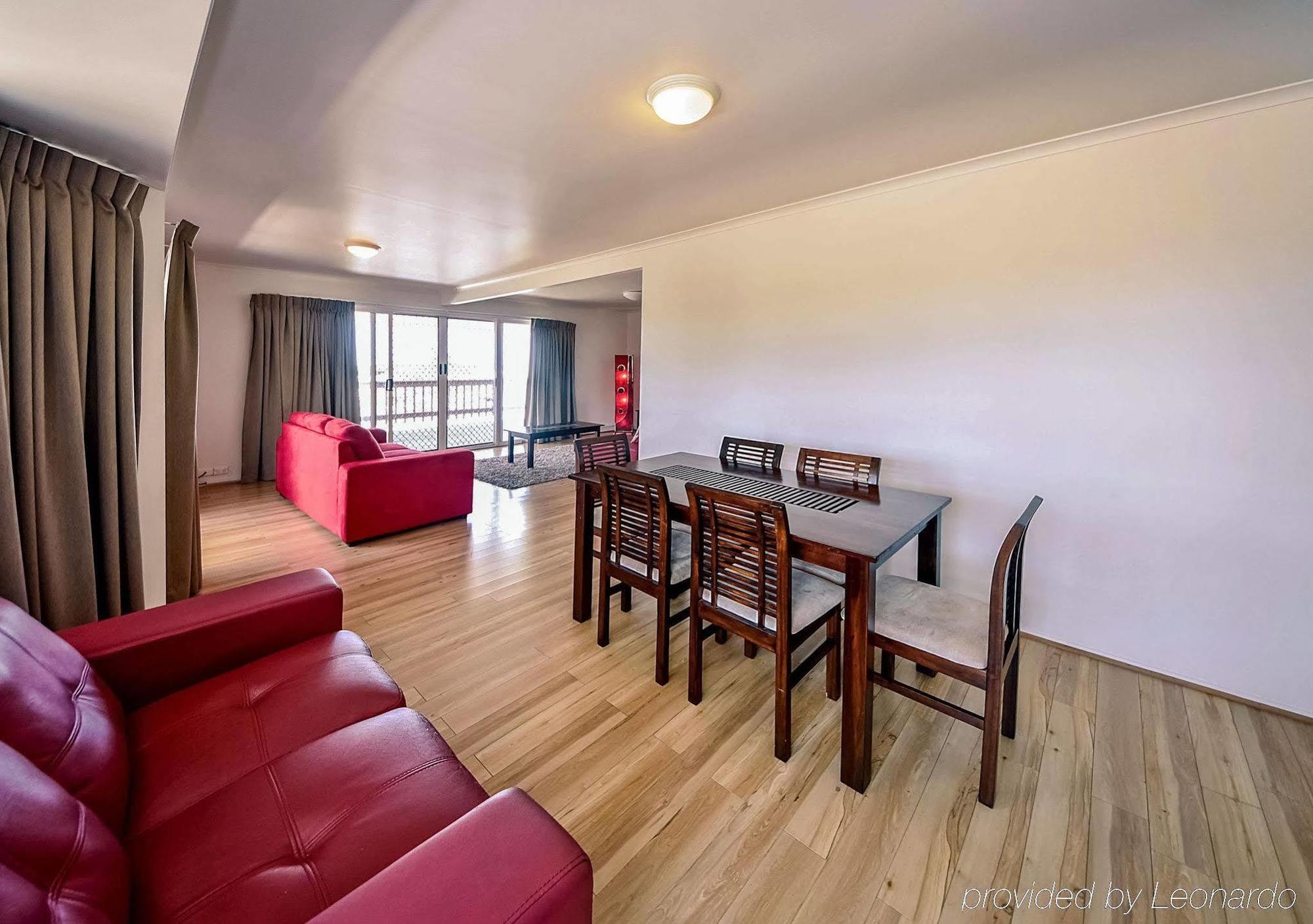 Gladstone Cbd Motel Bagian luar foto