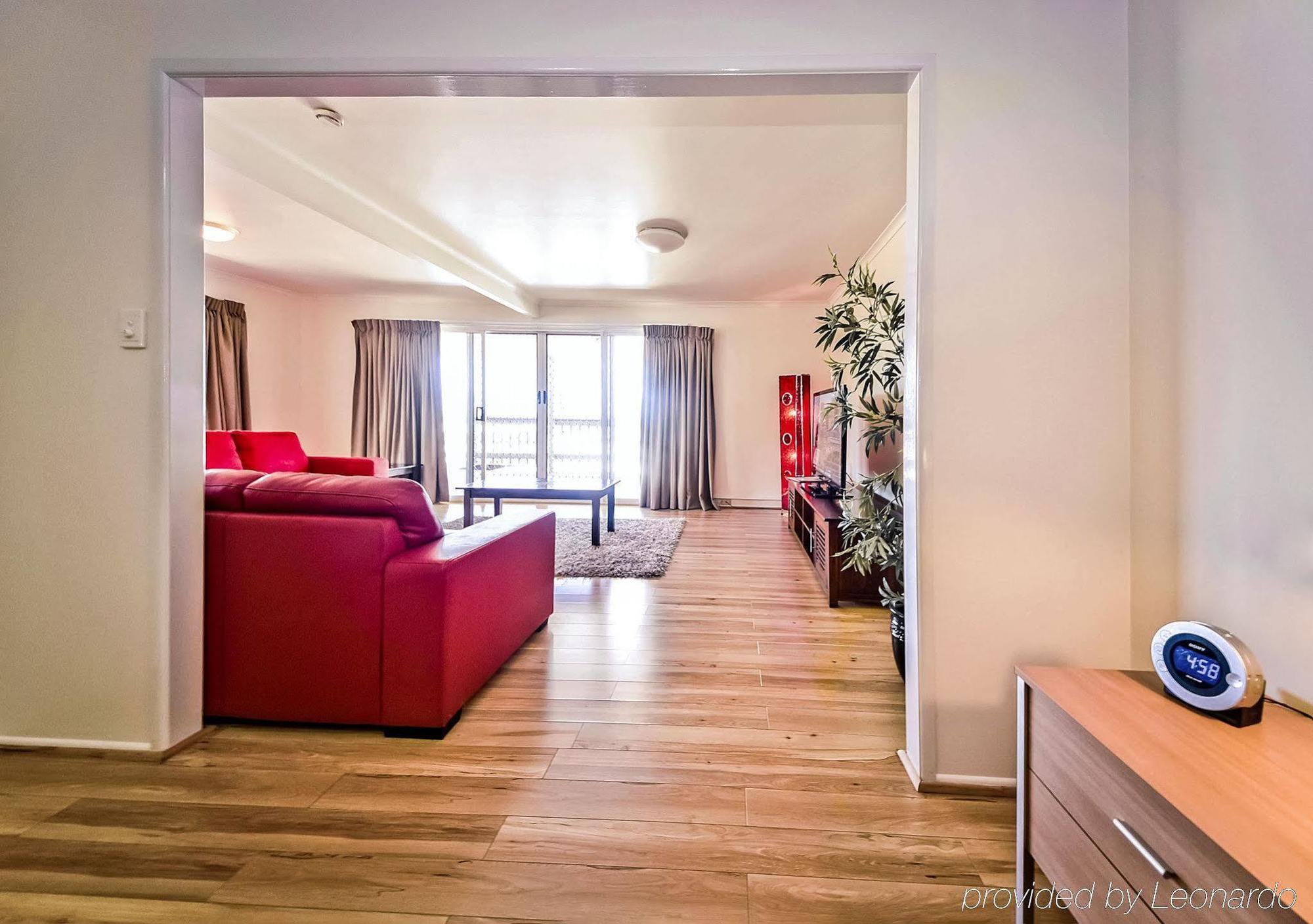 Gladstone Cbd Motel Bagian luar foto